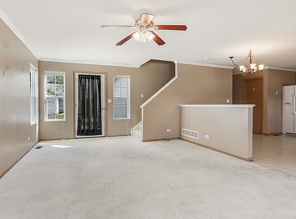 4th image of 15931 W Iroquois Dr