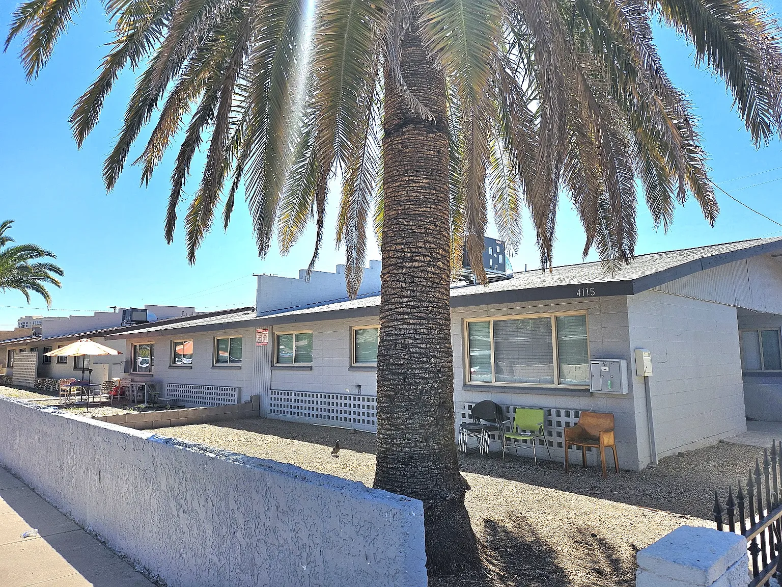 2 bed, 800 sqft, $1,295 — Photo 1