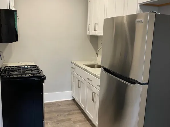 6100-1 McCallum St #4B, Philadelphia, PA 19144