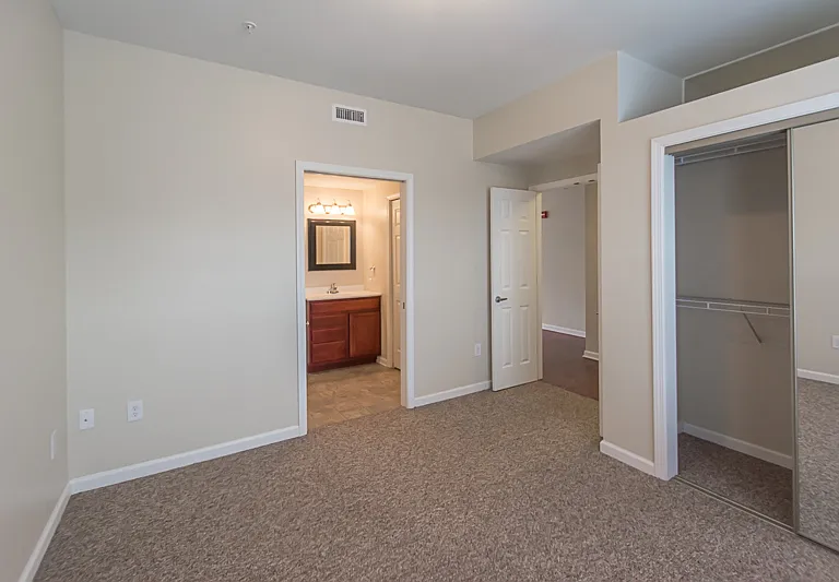 Morton Mansions Apartments — Photo 51