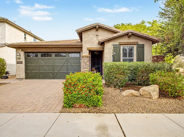 3432 E Strawberry Dr, Gilbert, AZ 85298