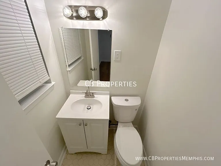 1885 Dessa Dr — Photo 11