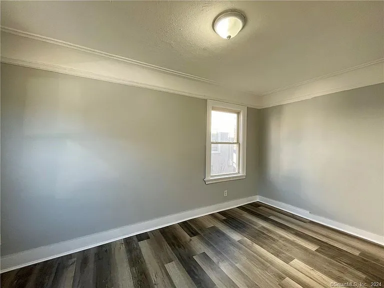 12 Lorraine St #1 — Photo 10