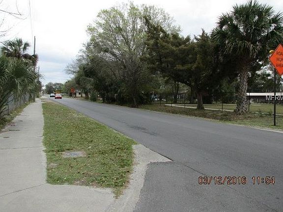 3rd image of Jerry Ave