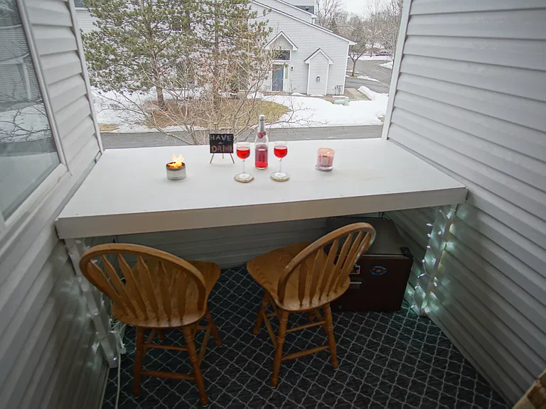 10776 Vale St NW — Photo 4