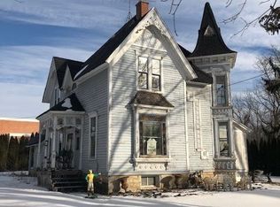 32W080 Army Trail Rd, Wayne, IL 60184