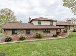 1025 W Bridge St, Spring City, PA 19475