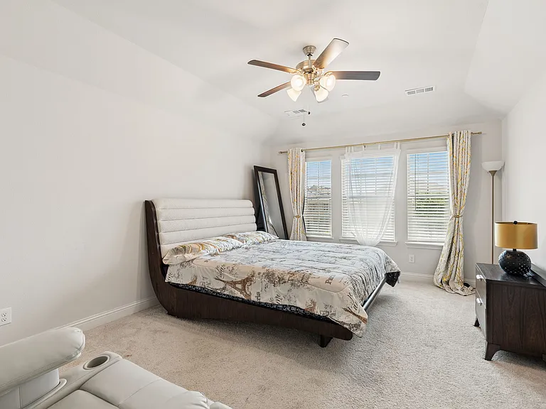 201 Tortugas Dr — Photo 18