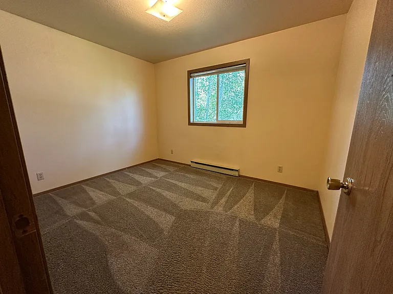 57 Arrowwood Dr #B — Photo 8
