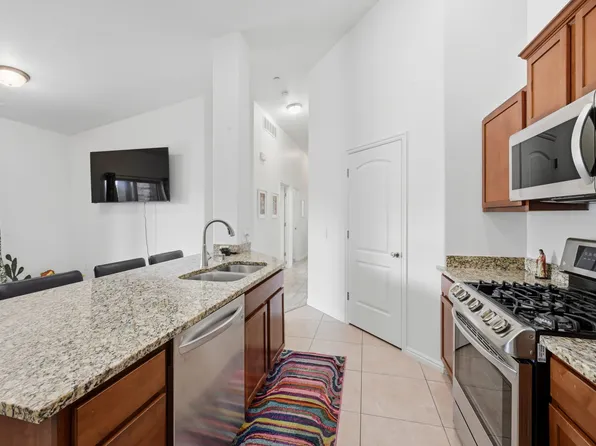 12215 S 670 E APT 203, Draper, UT 84020
