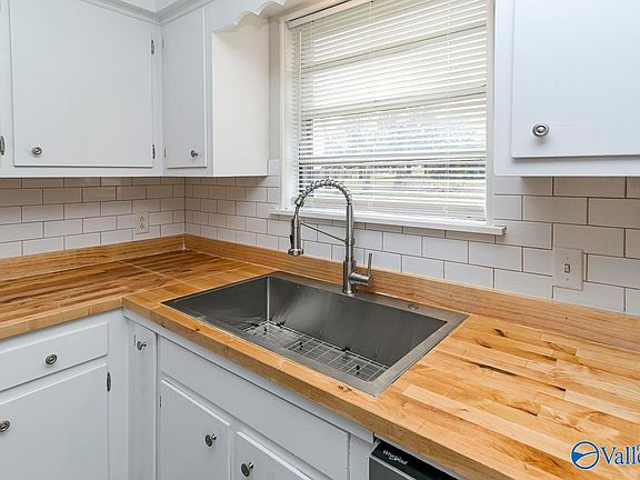 5th image of 156 Macon Rd