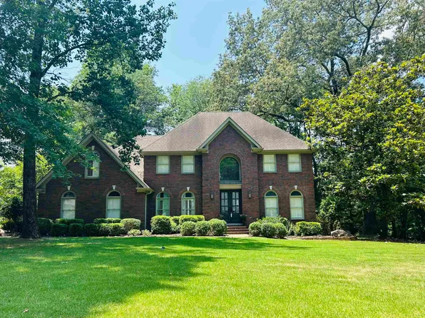 108 Crosscreek Ln, Florence, AL 35634