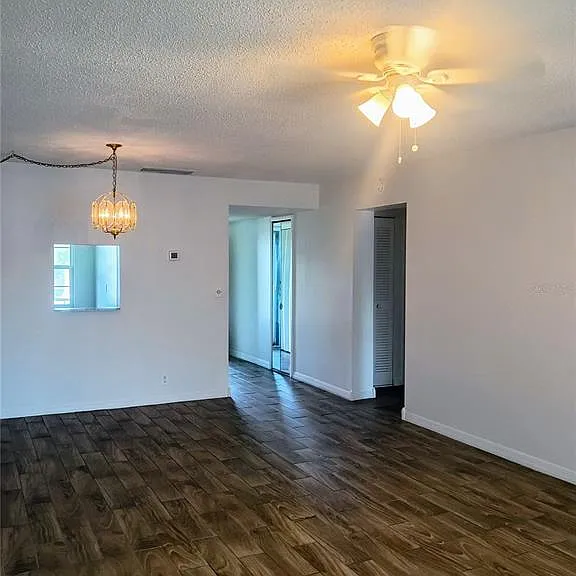 333 Lake Howard Dr NW #312C — Photo 4