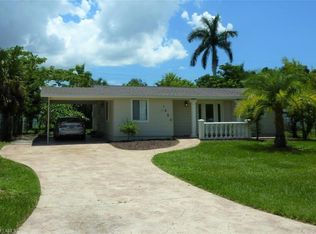 1662 Grace Ave, Fort Myers, FL 33901