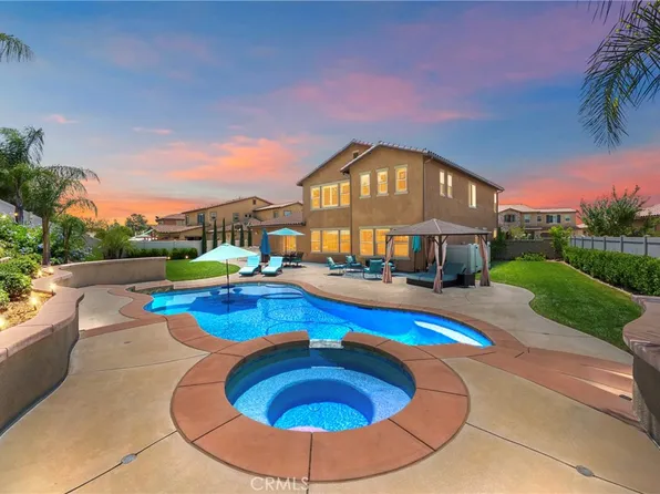 32768 Cherokee Rose St, Winchester, CA 92596