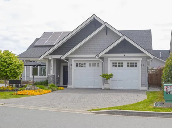 9257 Bakerview Close, North Saanich, BC V8L 0C9
