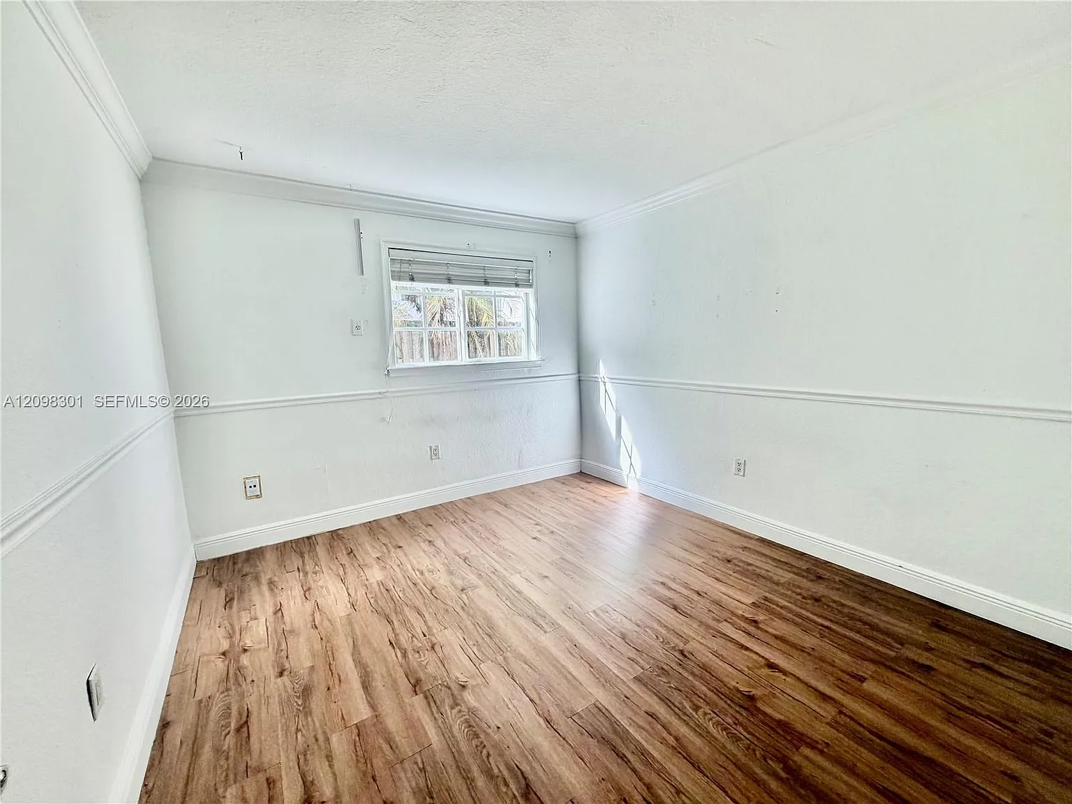 Virginia Pointe Condo — Photo 4