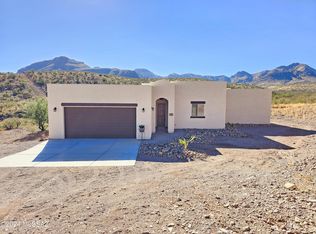 103 Alegria Rd, Tubac, AZ 85646