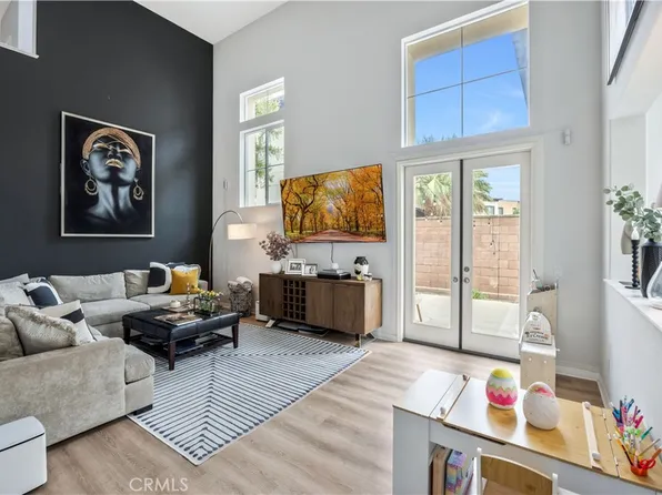 372 W Linden Dr, Orange, CA 92865