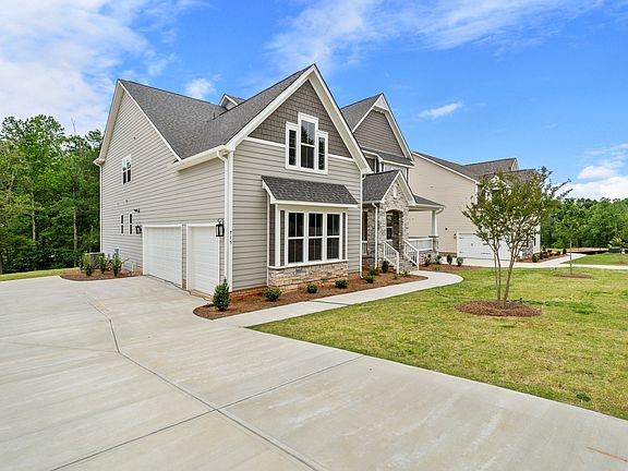 Elevation C w 3-Car Side Entry Garage