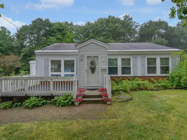 28 Moore Avenue, Brunswick, ME 04011