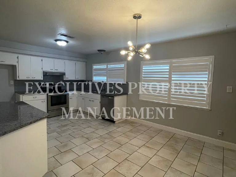 3341 El Dorado Ct — Photo 11