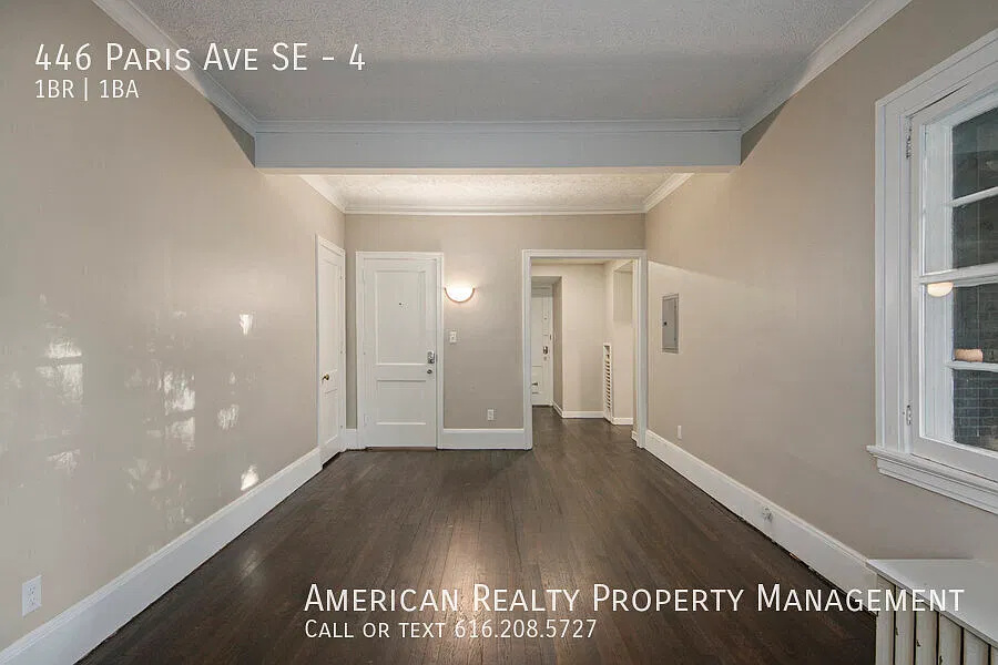 1 bed, 840 sqft, $1,300 — Photo 3