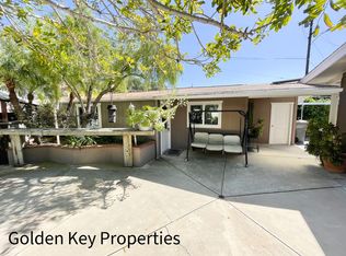 2405 Old Colony Rd #B, Vista, CA 92084