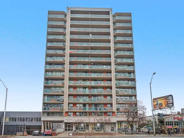 5949 Yonge St, Toronto, ON