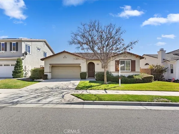 34281 Canyon Rim Dr, Lake Elsinore, CA 92532