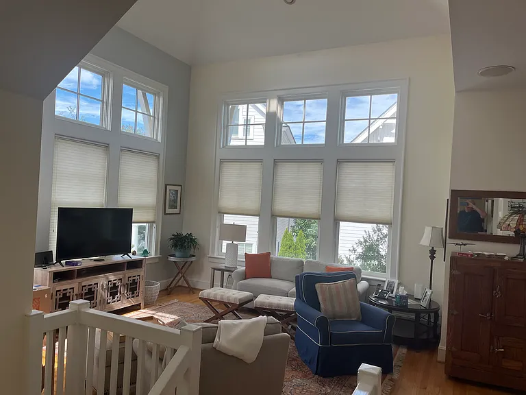4535 Maiden Ln — Photo 9