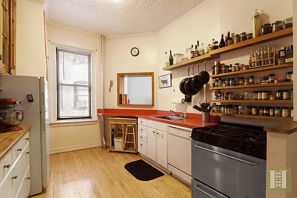 Rented by Halstead Real Estate | media 13