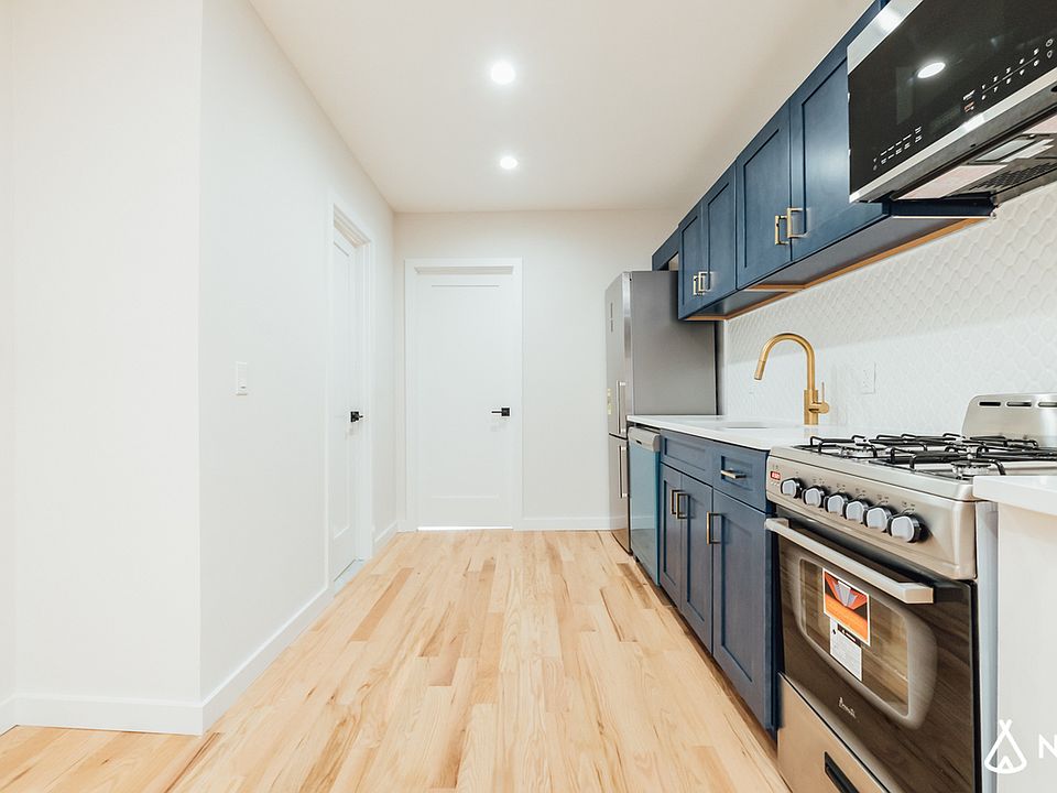 1st image of 192 Rockaway Ave APT 7