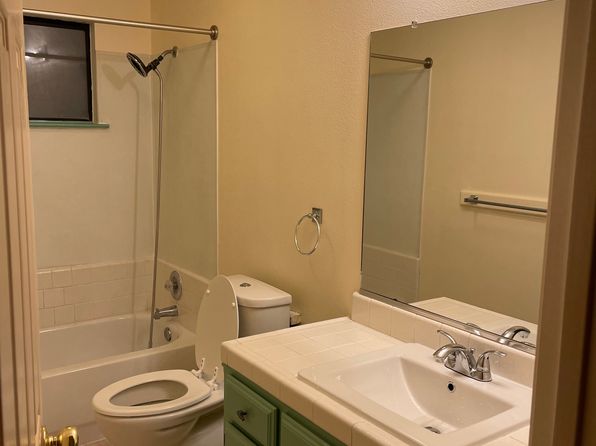 31698 Comanche Rd