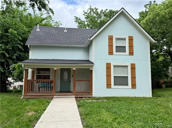 2708 N 155th Ter, Basehor, KS 66007