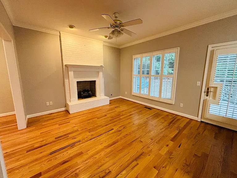 1104 Caldwell Dr — Photo 20