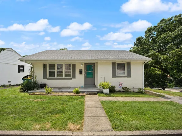 425 N 5th St, Danville, KY 40422