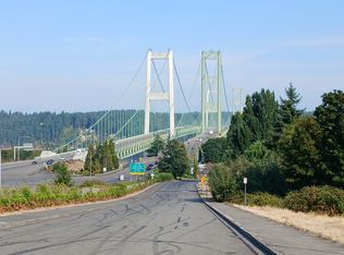 7824 N Woodworth Ave, Tacoma, WA 98406