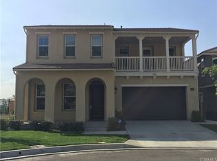 898 E Weeping Willow Dr, Azusa, CA 91702