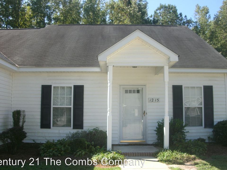 1st image of 1215 Stoneridge Ln