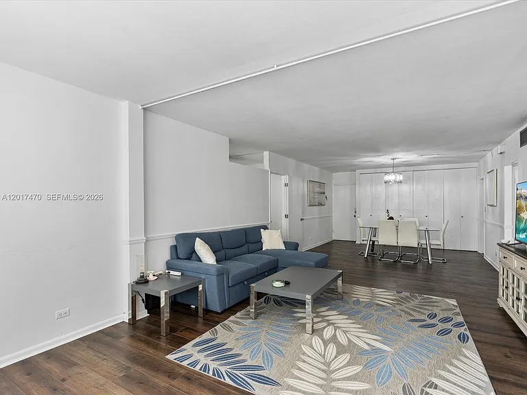 5005 Collins Ave #222 — Photo 5