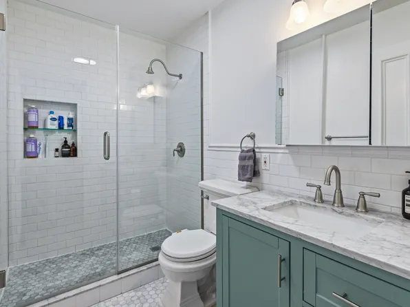 285 Alexander Avenue image 18 of 29