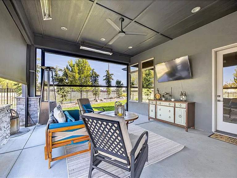 4718 E Goldstone Dr — Photo 30