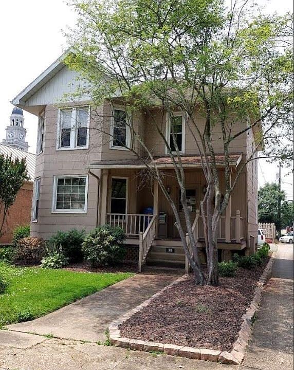 2nd image of 315 3rd St