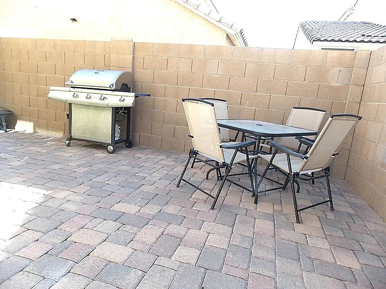4147 E Fairbanks St — Photo 31