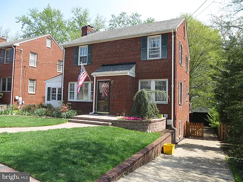 25 N Garfield St Photo 1