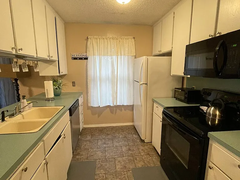2707 NE Euclid Ave — Photo 12