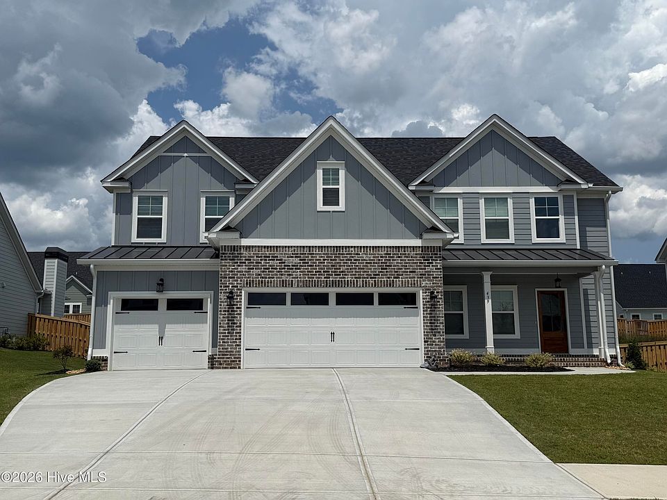 1st image of 439 Woodlawn Street