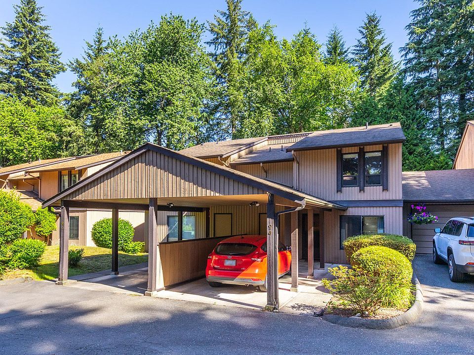 1st image of 3015 Trethewey St #24