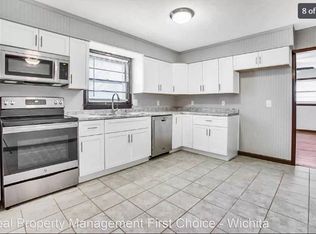 8214 E Bayley St, Wichita, KS 67207